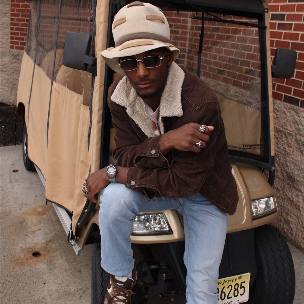 Meet your Posher, Michael